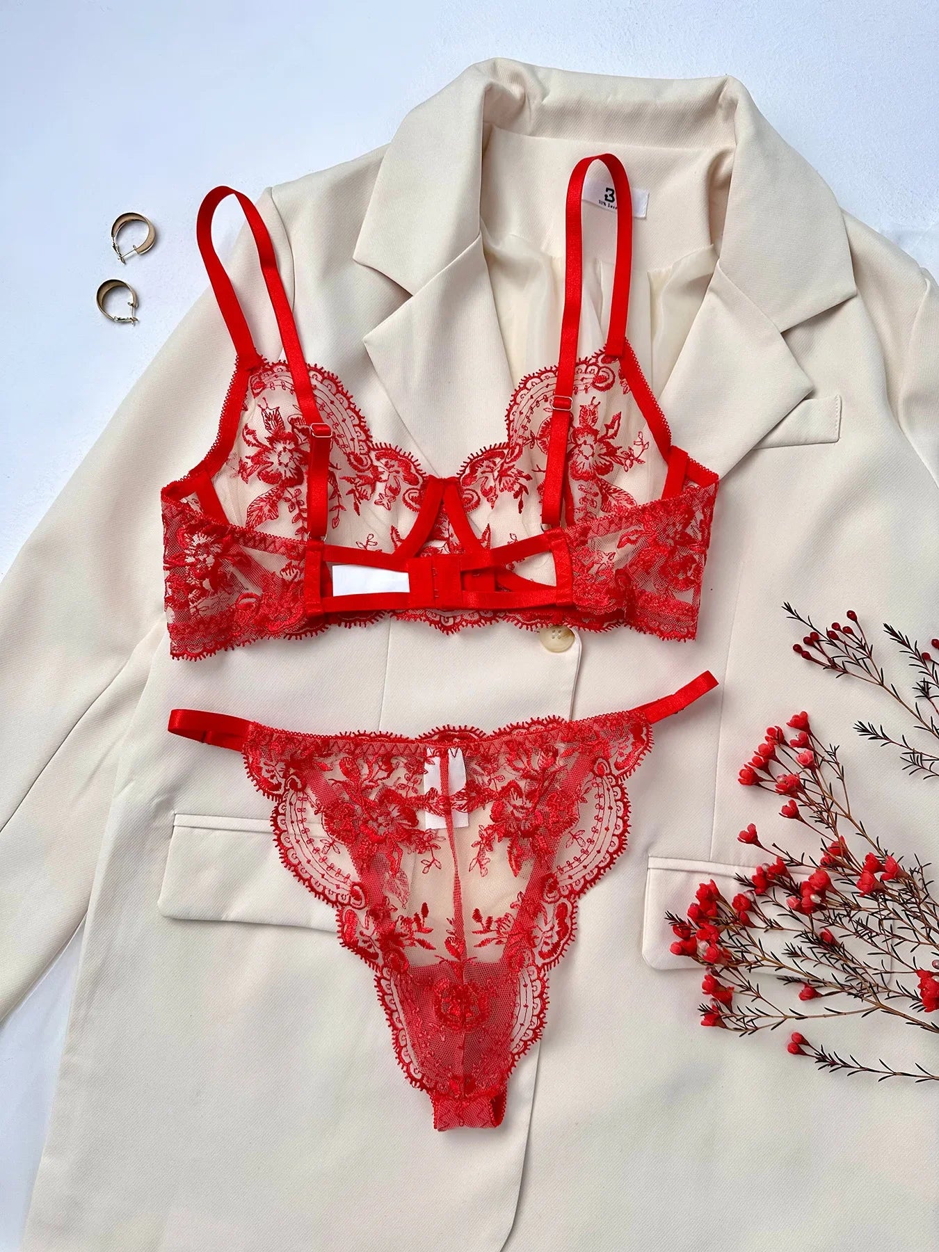 Sexy Lace Lingerie Set Transparent Floral Embroidery Lingerie Set Women's Bra & Brief Underwear Set Sexy Breathable Bras Panties